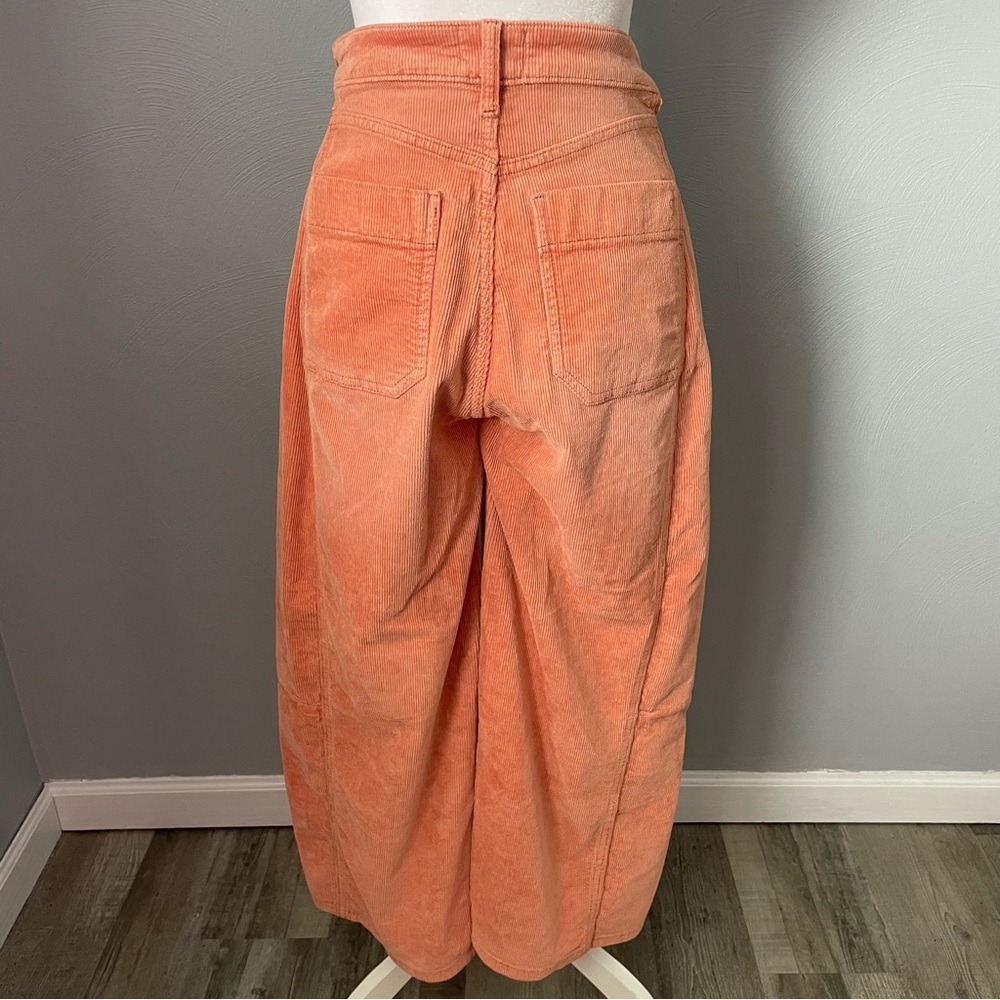 Anthropologie Pilcro The Kenna Heritage Mid-Rise Barrel Jeans corduroy material - Picture 3 of 8